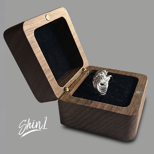 box for Wavr Ring